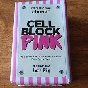 Perfectly Posh Cell Block Pink Chunk Bar